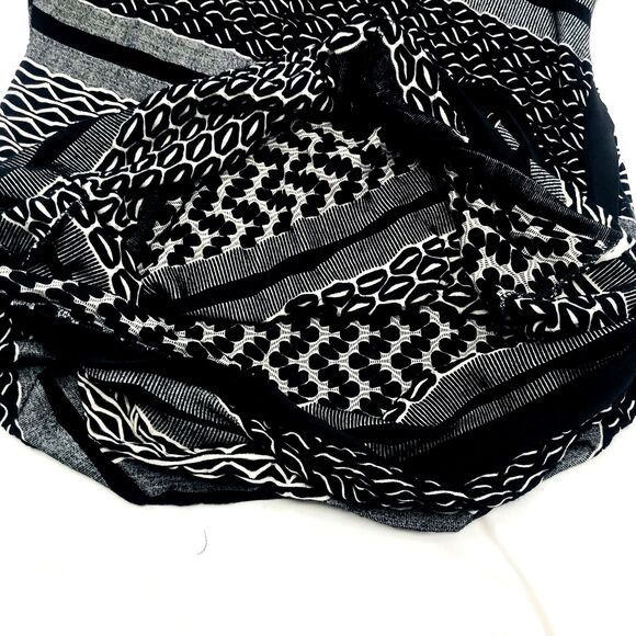 ECI NY Dress Tribal Aztec Black White Ruched L Women Loose Stretch Flowy Sexy - Picture 14 of 16